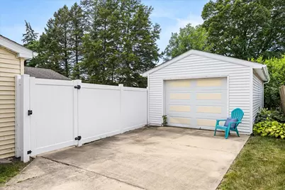 1563 Crosat Street, Lasalle, IL 61301 - Photo 28
