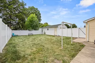 1563 Crosat St, Lasalle, IL 61301 - Photo 30