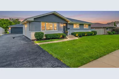 543 Victoria Lane, Wood Dale, IL 60191 - Photo 1