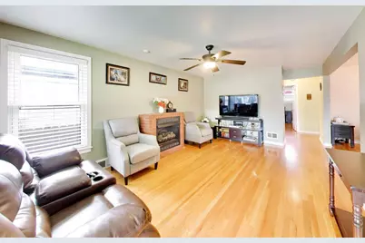 3225 Sunset Lane, Franklin Park, IL 60131 - Photo 6