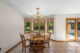 2285 Thorntree Ln, Palatine, IL 60067 - Photo 16