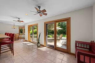 2285 Thorntree Ln, Palatine, IL 60067 - Photo 20