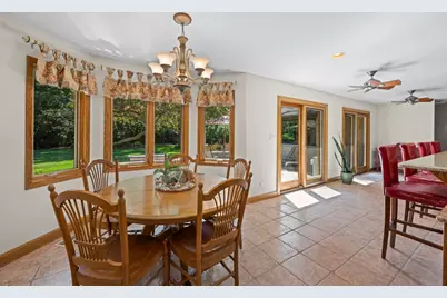 2285 Thorntree Lane, Palatine, IL 60067 - Photo 18