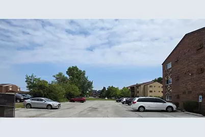 9840 W 153rd Street #1SE, Orland Park, IL 60462 - Photo 12