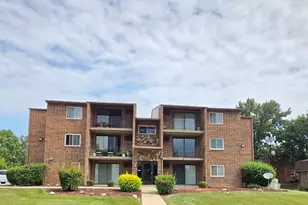 9840 W 153rd St, Orland Park, IL 60462 - Photo 10