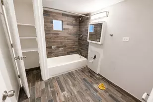 4601 S Leclaire Ave, Chicago, IL 60638 - Photo 10