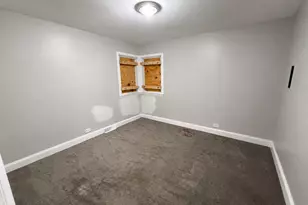 4601 S Leclaire Ave, Chicago, IL 60638 - Photo 16