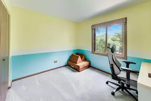 612 Wood Creek Dr, Island Lake, IL 60042 - Photo 22