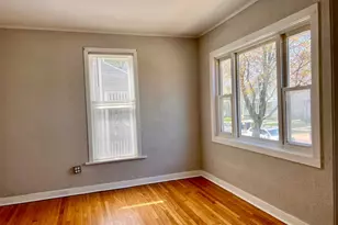 740 Belleforte Ave, Oak Park, IL 60302 - Photo 2