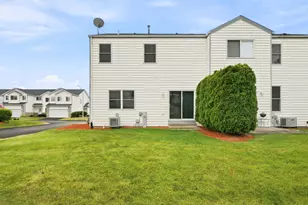 1800 Waters Edge Dr, Minooka, IL 60447 - Photo 28