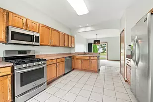 1800 Waters Edge Dr, Minooka, IL 60447 - Photo 14