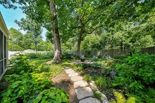 431 Oakwood Dr, Geneva, IL 60134 - Photo 18