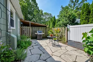 431 Oakwood Dr, Geneva, IL 60134 - Photo 24