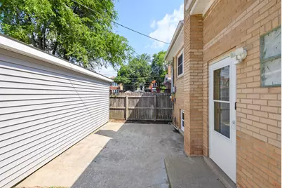 4008 S Albany Avenue, Chicago, IL 60632 - Photo 18