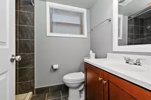 4008 S Albany Ave, Chicago, IL 60632 - Photo 10