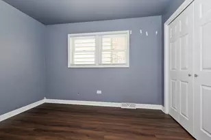 4008 S Albany Ave, Chicago, IL 60632 - Photo 12
