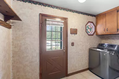 740 Cambridge Drive, Burr Ridge, IL 60527 - Photo 16