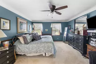 740 Cambridge Dr, Burr Ridge, IL 60527 - Photo 22