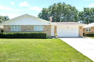 845 N Merrill St, Park Ridge, IL 60068 - Photo 1