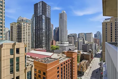 545 N Dearborn Street #W1703, Chicago, IL 60654 - Photo 12