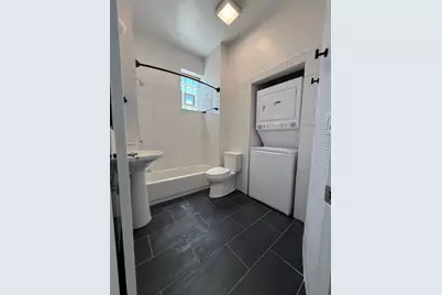 2216 W Taylor Street #3R, Chicago, IL 60612 - Photo 8
