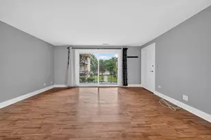 5024 N Austin Ave, Chicago, IL 60630 - Photo 2
