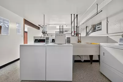 5024 N Austin Avenue #2E, Chicago, IL 60630 - Photo 22