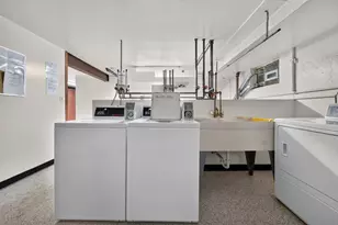 5024 N Austin Ave, Chicago, IL 60630 - Photo 22