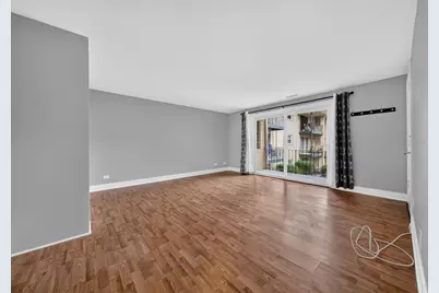 5024 N Austin Avenue #2E, Chicago, IL 60630 - Photo 4