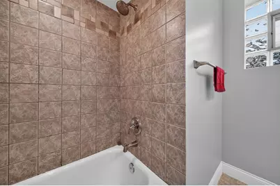 5024 N Austin Avenue #2E, Chicago, IL 60630 - Photo 18