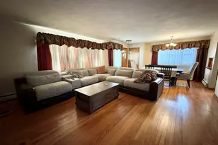 37235 N Hillside Dr, Lake Villa, IL 60046 - Photo 8