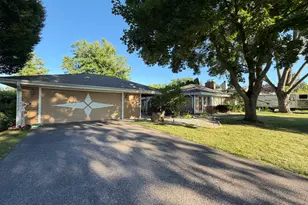 37235 N Hillside Dr, Lake Villa, IL 60046 - Photo 1