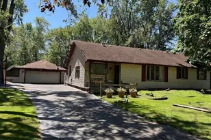 15800 Chappel St, South Holland, IL 60473 - Photo 1