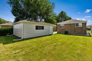 4150 W 83rd St, Chicago, IL 60652 - Photo 20
