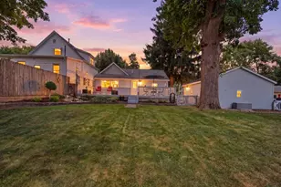 713 E Buchanan St, Bloomington, IL 61701 - Photo 22