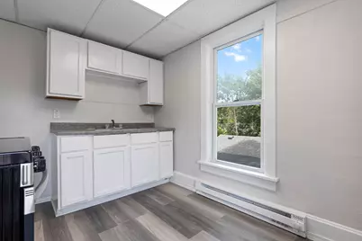 135 S 8th Street, South Beloit, IL 61080 - Photo 14