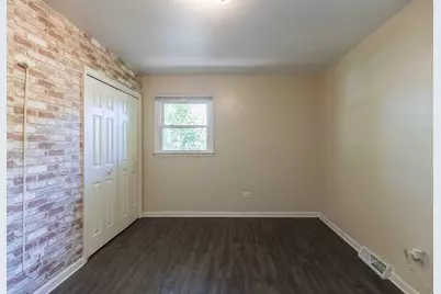 2207 Carmel Boulevard, Zion, IL 60099 - Photo 12