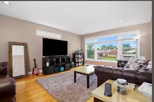 7651 W Addison St, Chicago, IL 60634 - Photo 2