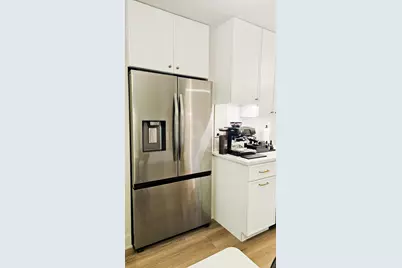 [Address not provided], Evergreen Park, IL 60805 - Photo 10