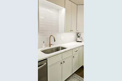 [Address not provided], Evergreen Park, IL 60805 - Photo 14