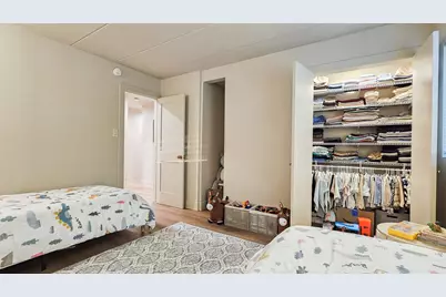 [Address not provided], Evergreen Park, IL 60805 - Photo 22