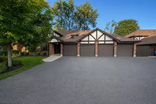 11151 Cottonwood Dr, Palos Hills, IL 60465 - Photo 26