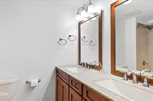 316 Cottonwood Ln, Naperville, IL 60540 - Photo 16
