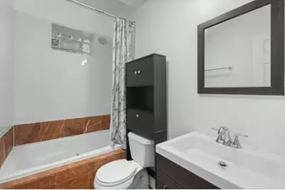 6710 S Ridgeland Avenue #2B, Chicago, IL 60649 - Photo 10