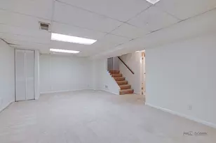 302 E Forest Knoll Dr, Palatine, IL 60074 - Photo 16