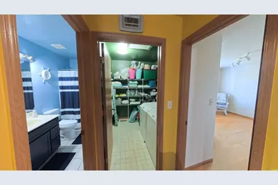 861 Seneca Trail, Round Lake Heights, IL 60073 - Photo 18