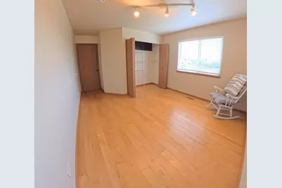 861 Seneca Trail, Round Lake Heights, IL 60073 - Photo 16
