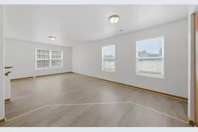 7918 S Greenwood Avenue, Chicago, IL 60619 - Photo 16