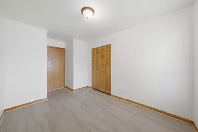 7918 S Greenwood Avenue, Chicago, IL 60619 - Photo 24