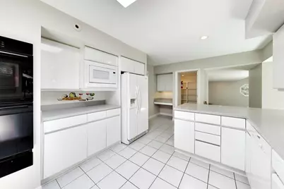 2360 N Westwood Lane, Palatine, IL 60074 - Photo 8